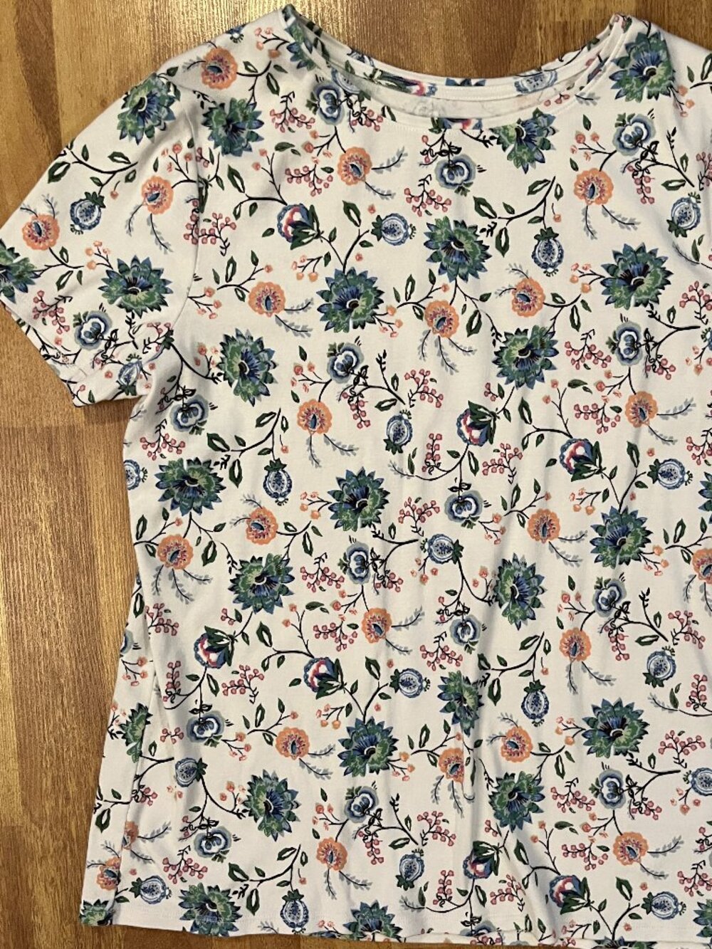 💙 Croft & Barrow Woman’s Top, Size L